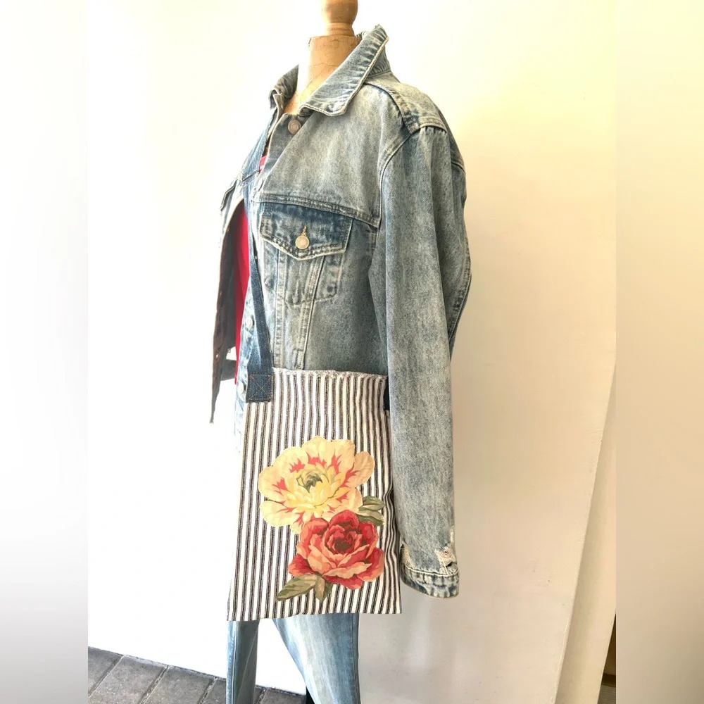 Floral Striped Women's Bag - Picture 4 of 4